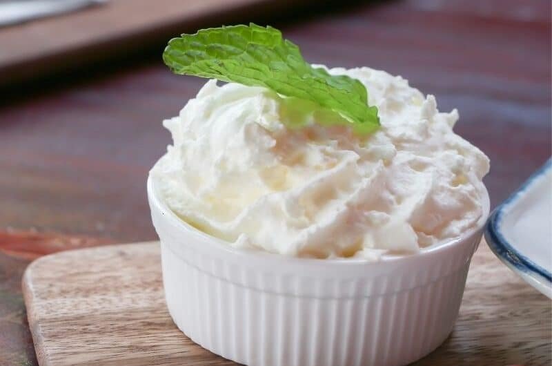 วิปปิ้งครีมทําเอง (Homemade Whipping Cream)