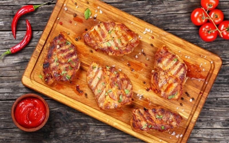สเต็กหมูพอร์คชอป (Juicy Pork Skillet)